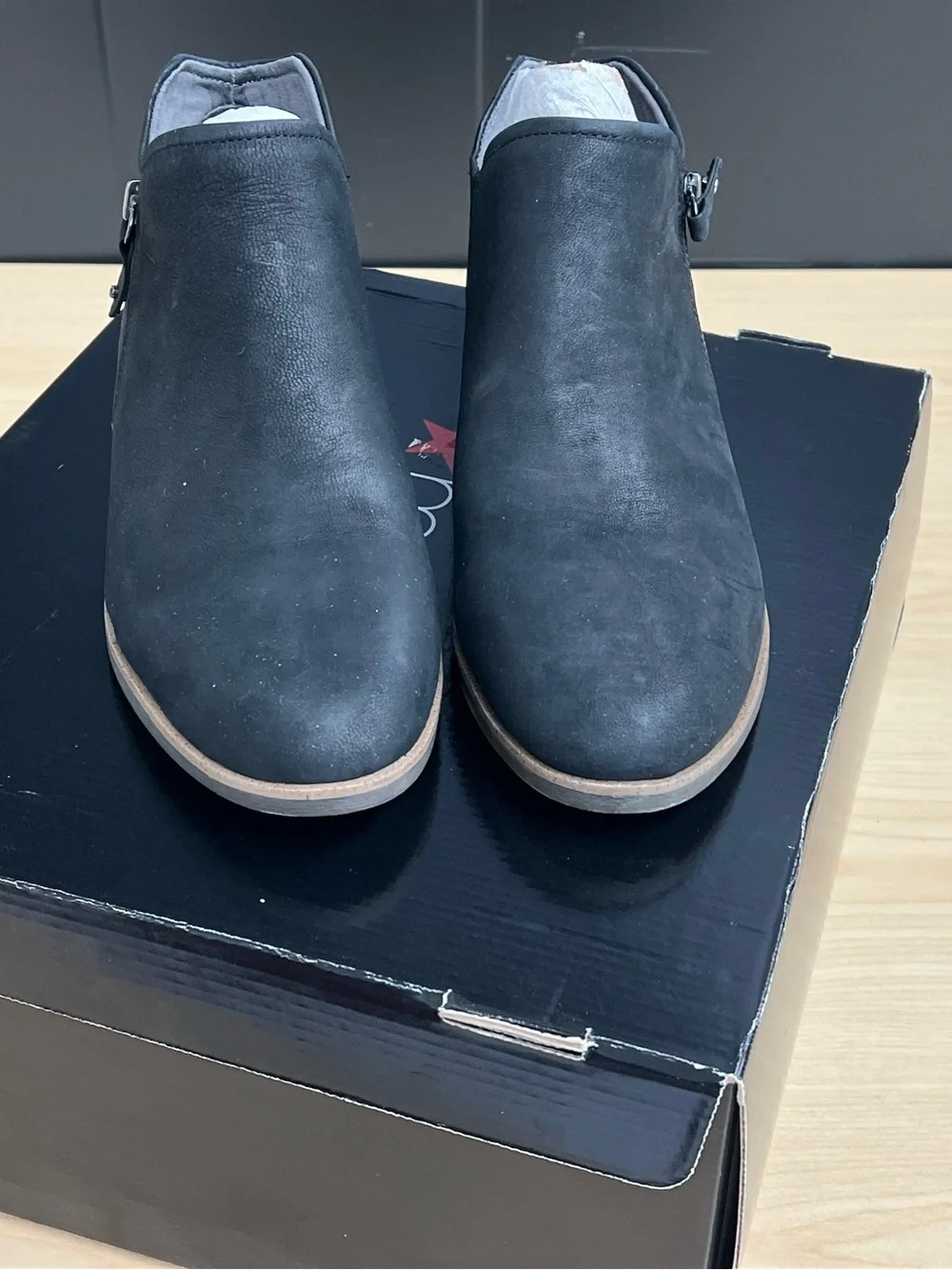 Dr. Scholl's Black Leather Chukka Zip Boots
